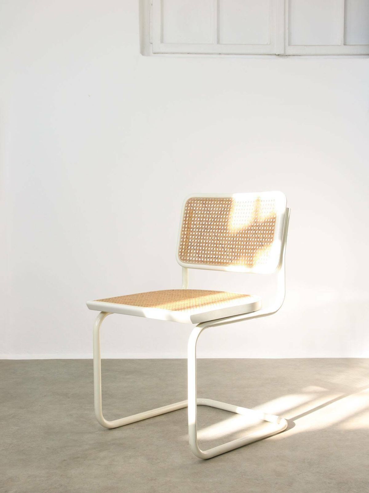 Vintage Cesca B32 Chair In White By Marcel Breuer, 1970s photo vinterior