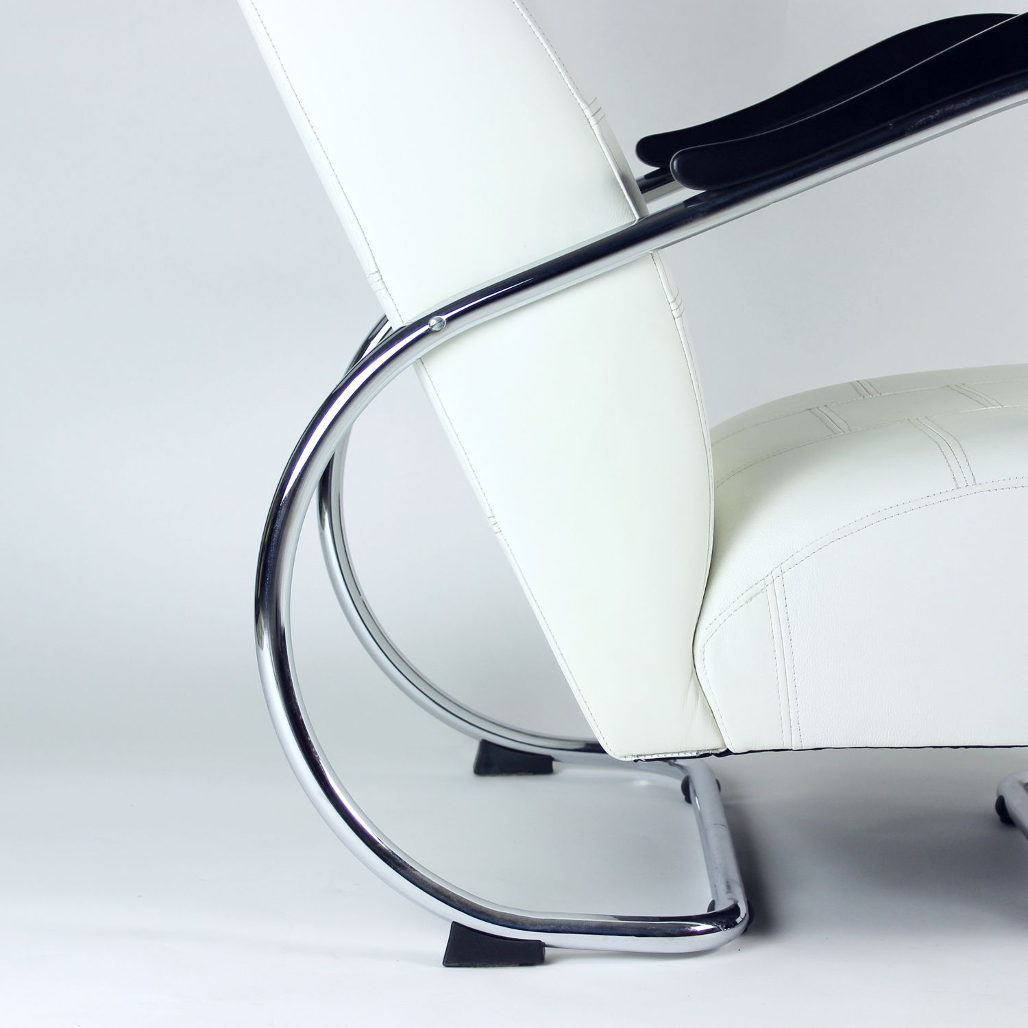 1930s Chrome & Leather Armchair By Hynek Gottwald, Czechoslovakia photo 1540.0