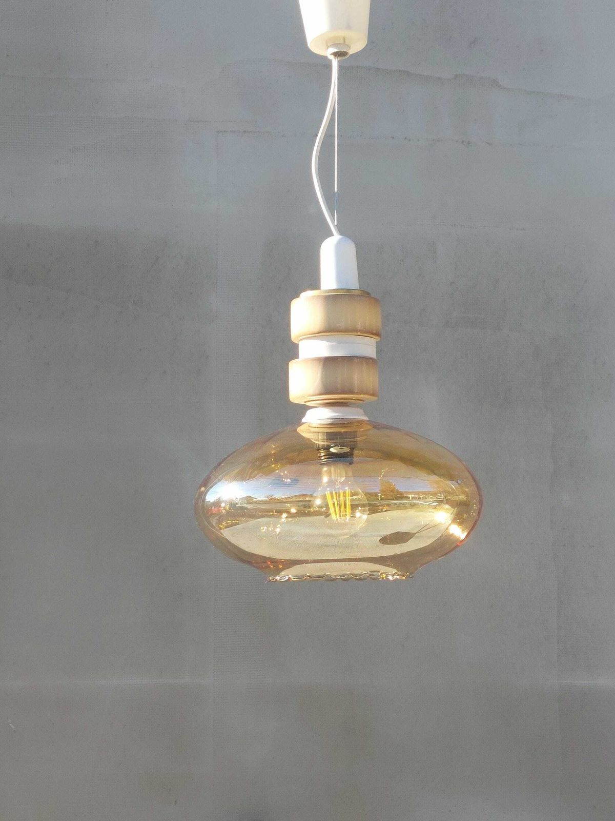 Retro Pendant Light / Retro Ceiling Light / Retro Lighting / Ufo Pendant Light / Space Age /Space Age Pendant Lamp / Mcm Pendant Light /70's photo vinterior