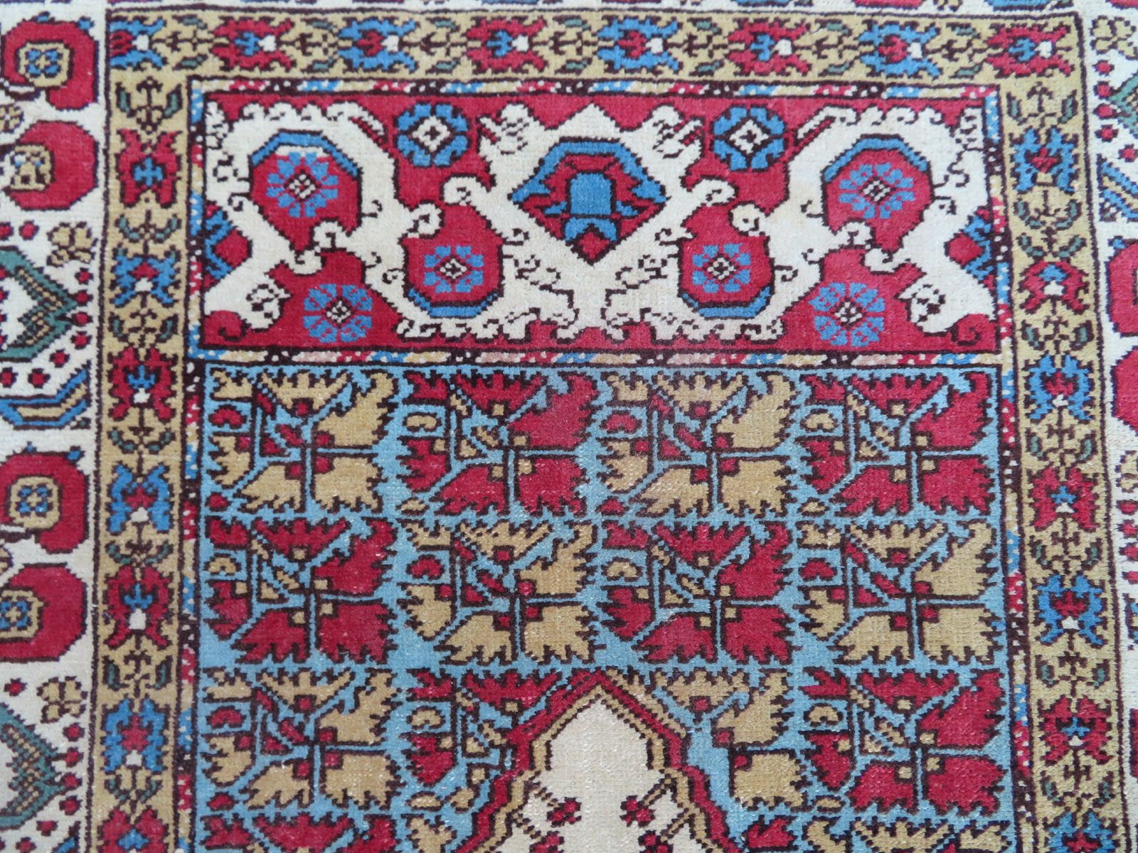 Attractive Antique Turkish Kula Ghiordes Village Prayer Rug. West Anatolia. 158cm X 99cm. photo for sale