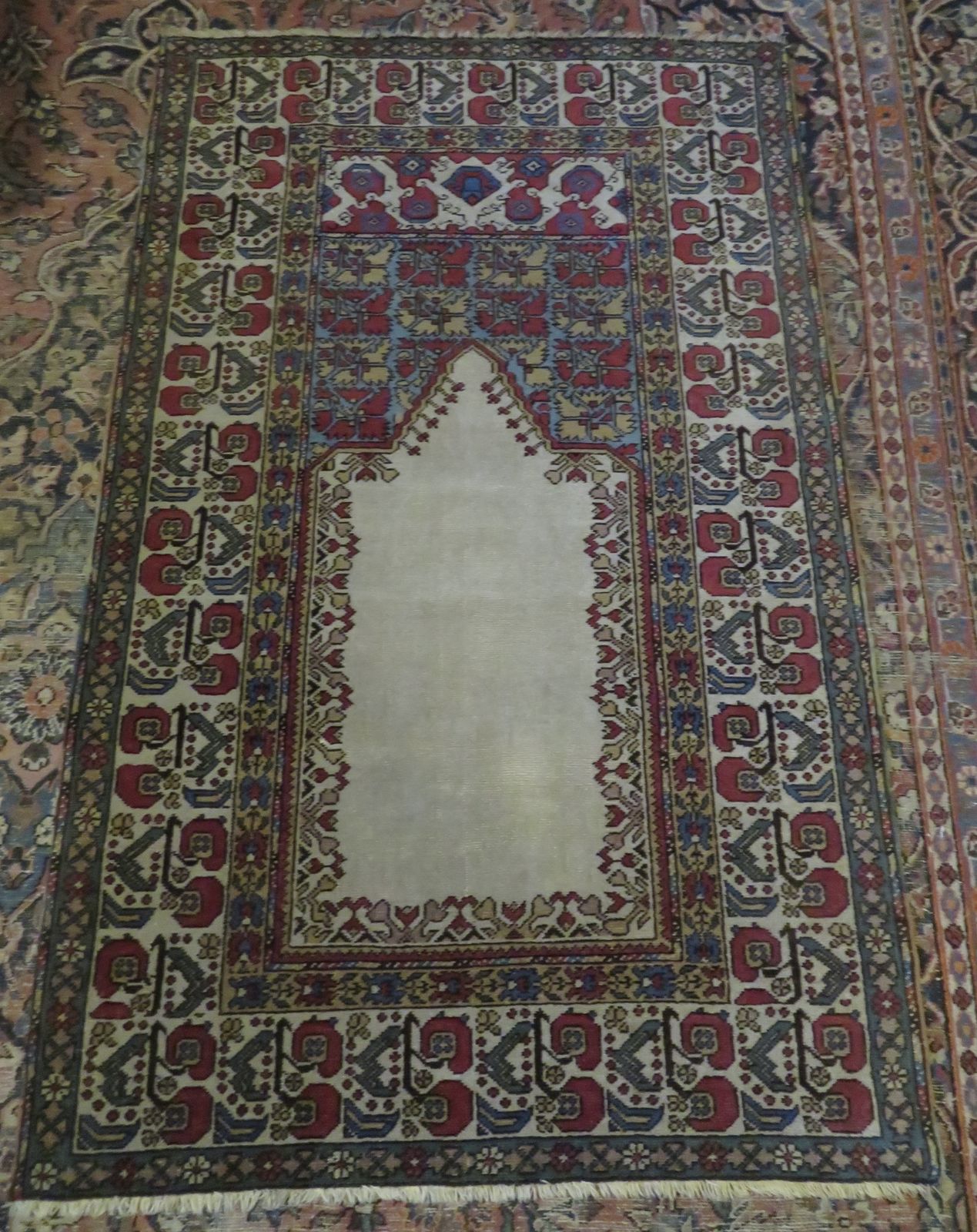 Textiles Attractive Antique Turkish Kula Ghiordes Village Prayer Rug. West Anatolia. 158cm X 99cm. photo