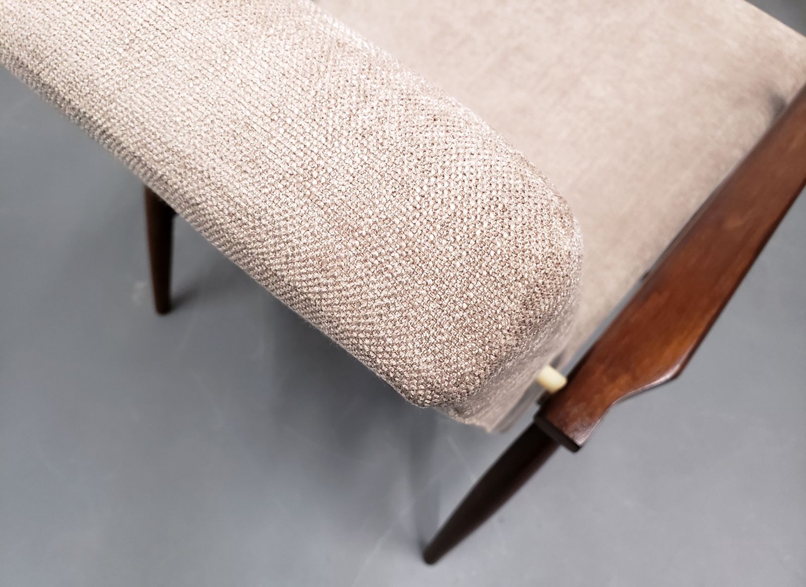 One Left   1960 Henryk Lis Mid Century Armchair In Beige photo vinterior