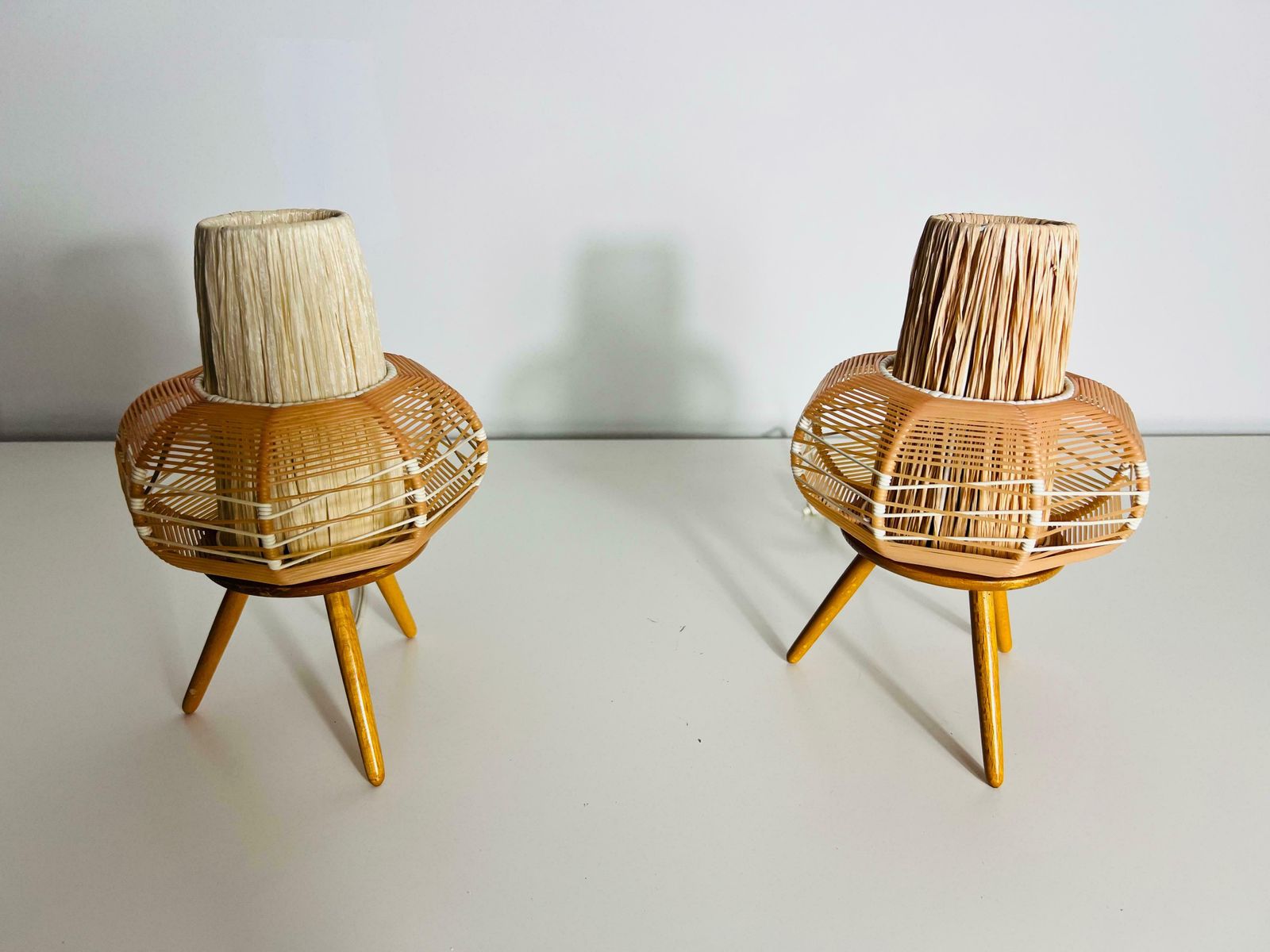 Paar Houten Tafellampen, Ca. 1970 photo buy