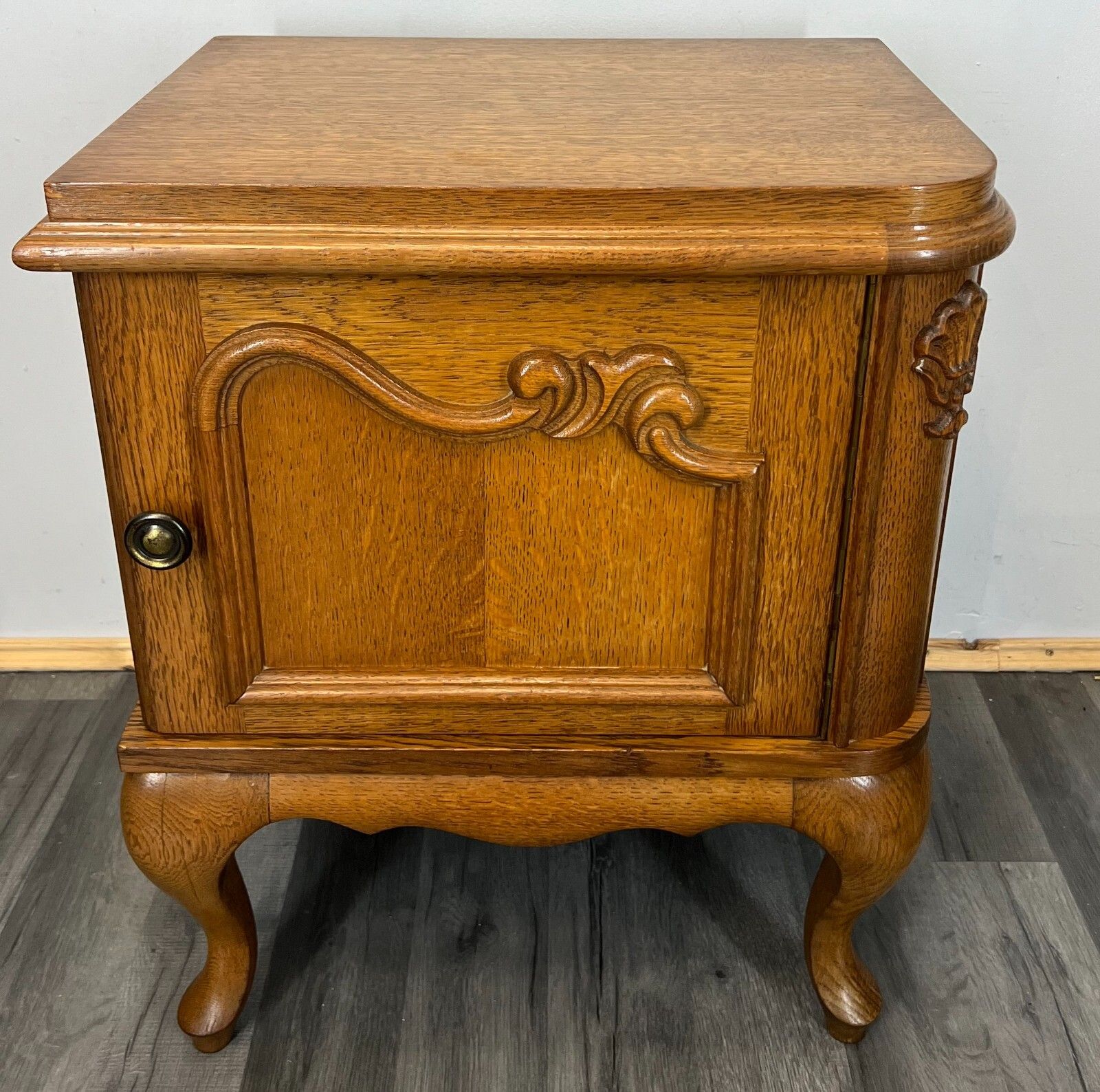 Pair Of French Louis XVI Bedside Tables Nightstands Cabinets Lot 3450 photo for sale