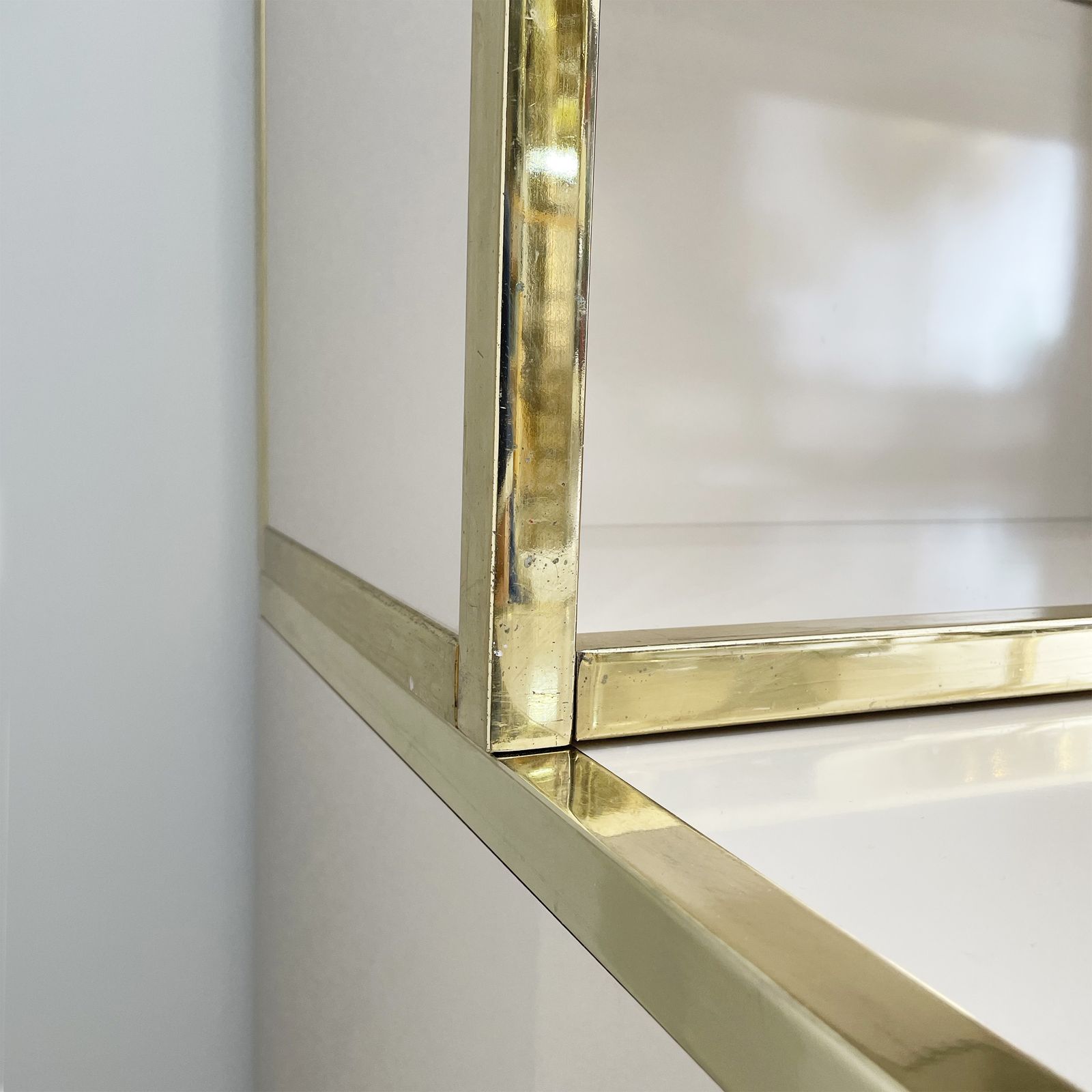 Renato Zevi Beige Brass Display Cabinet 70s Hollywood Regency Midcentury Glass photo furniture