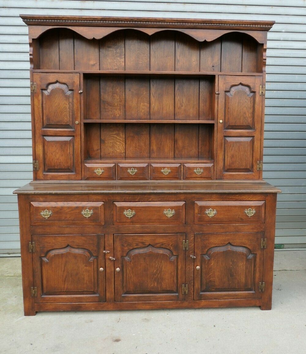 Artisan Hand Made Period Oak Style Dresser