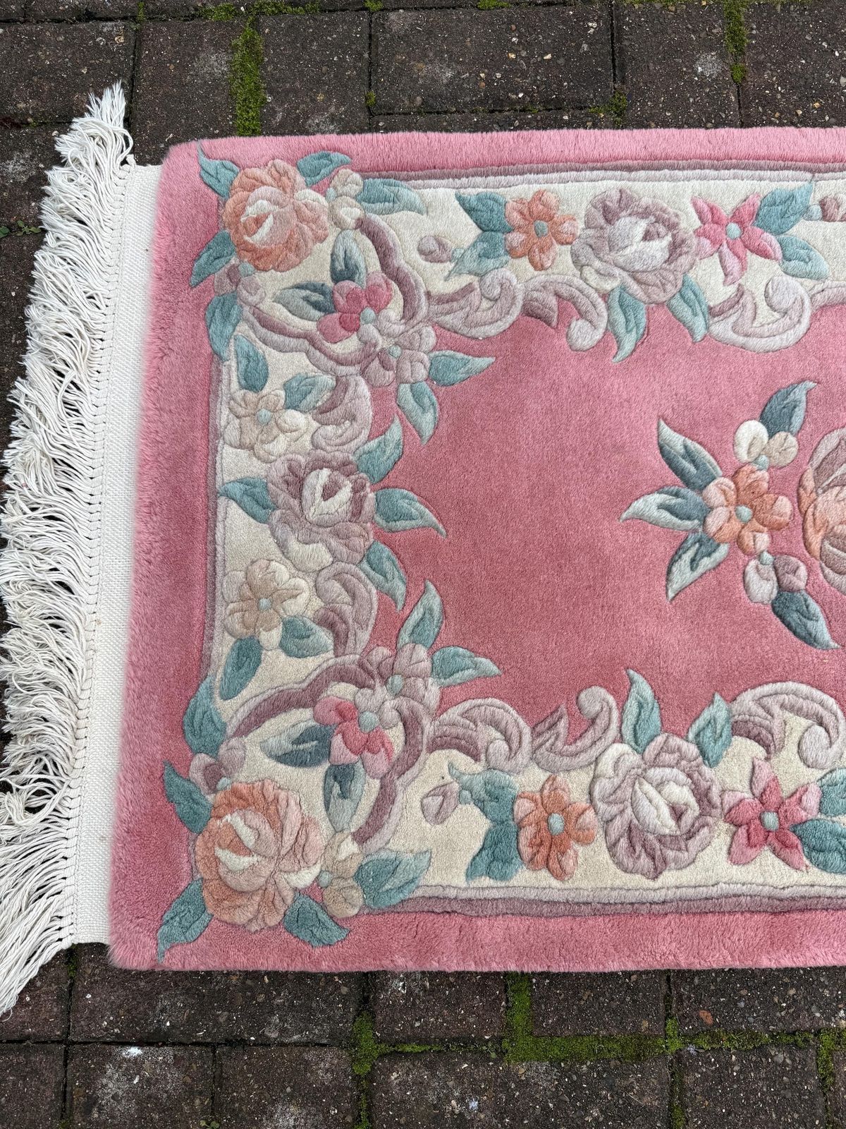 Pink Chinese Woollen Rug In Vgc (145cm X 60cm) photo vinterior