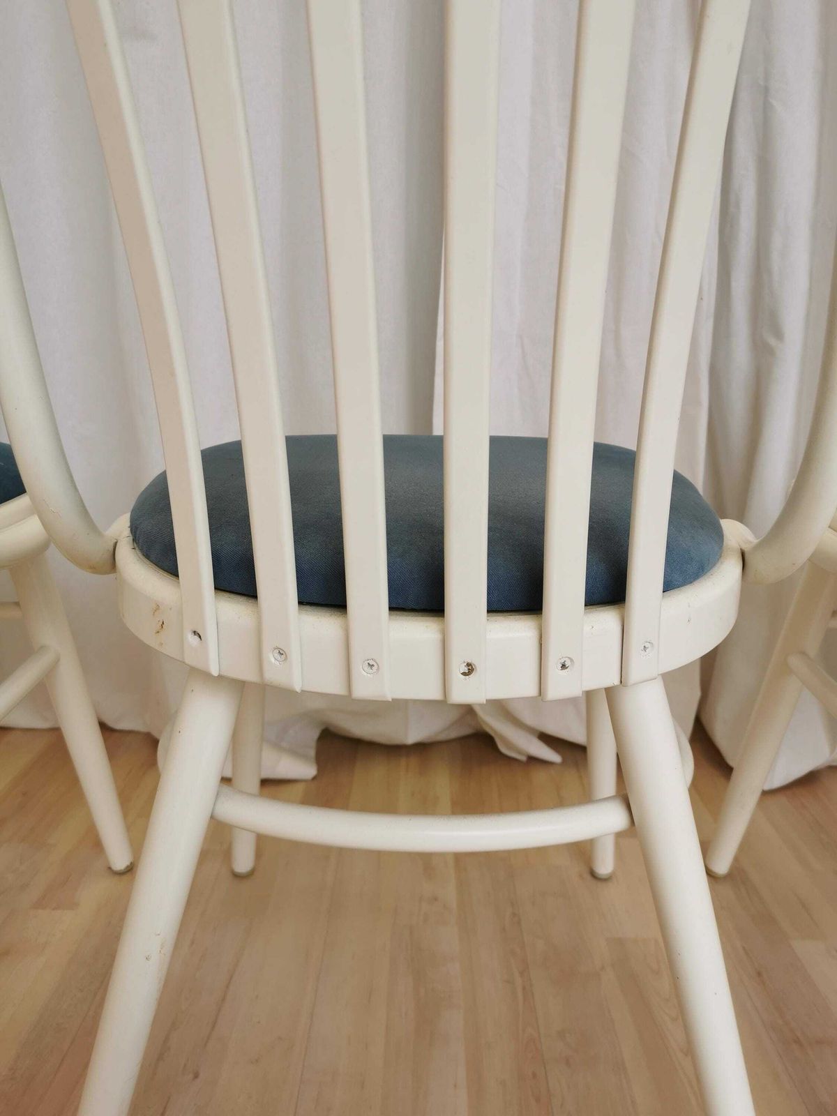Set Of 4 Vintage Bentwood Dining Chairs / 1980s Yugoslavia / Made In Ligna Style White Wooden Mid Century Dine Chairs With Blue Fabric Seat photo 966.0
