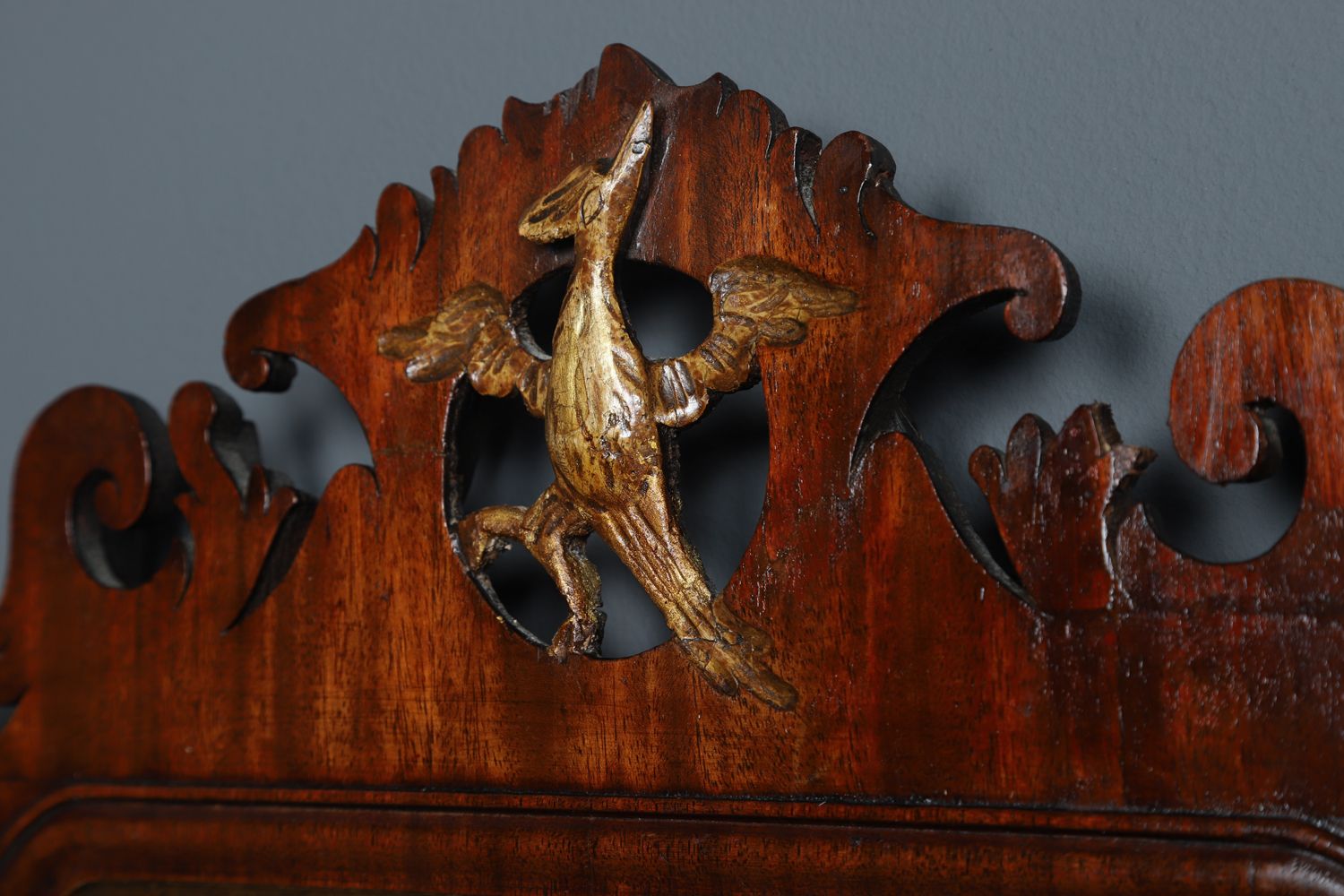 photo furniture English Georgian Chippendale Style Walnut & Gilt Wall Hanging Portrait Mirror (Circa 1910)