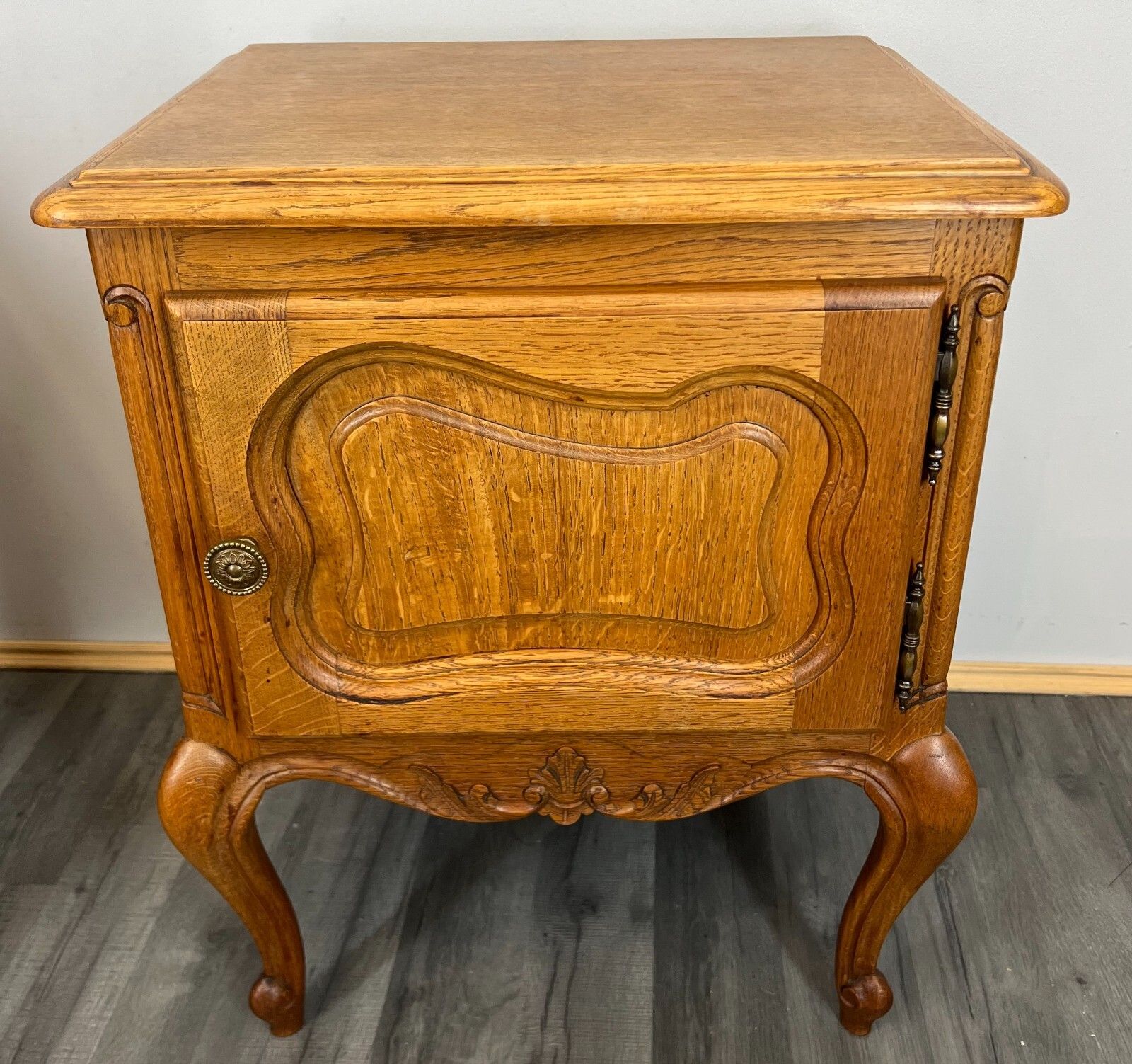 Bedside Tables Pair French Oak Louis XVI Vintage Nightstands Cabinets Lot 3469 photo furniture