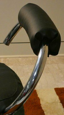 photo vinterior Cobra Chairs In Steel And Black Leather By Giotto Stoppino, 1970s, Set Of 5