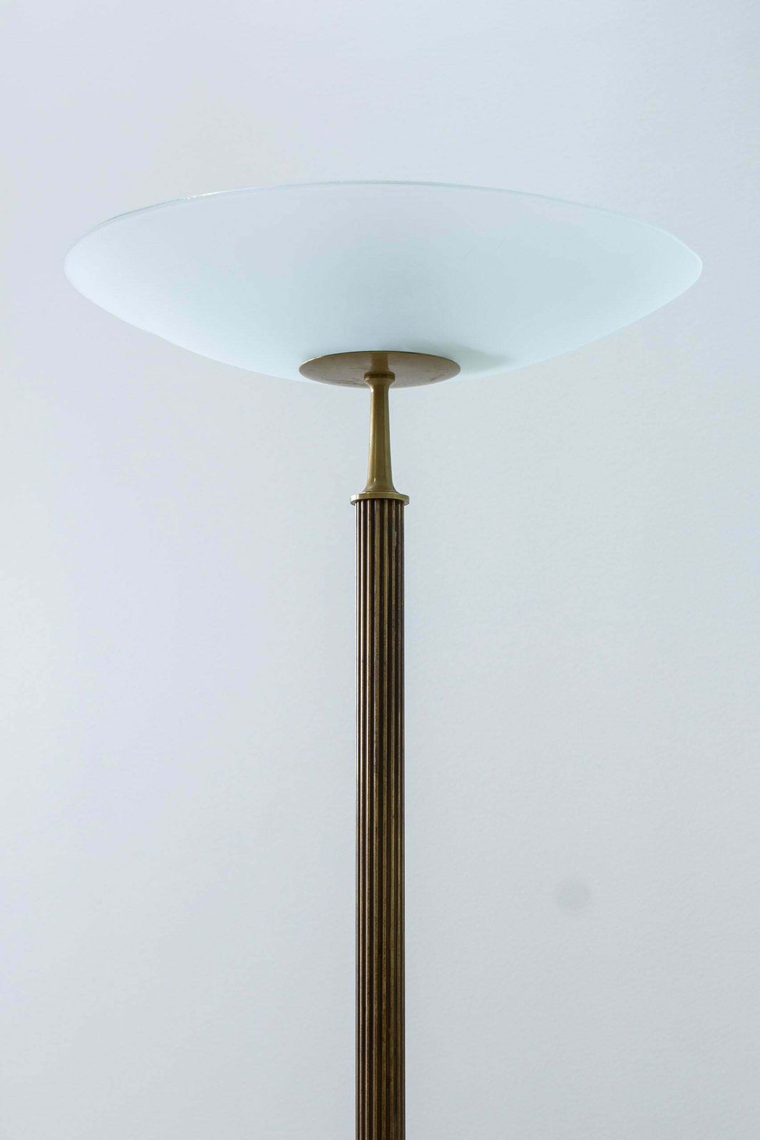 Floor Lamp 2614 By Bröderna Malmströms Metallvarufabrik photo for sale
