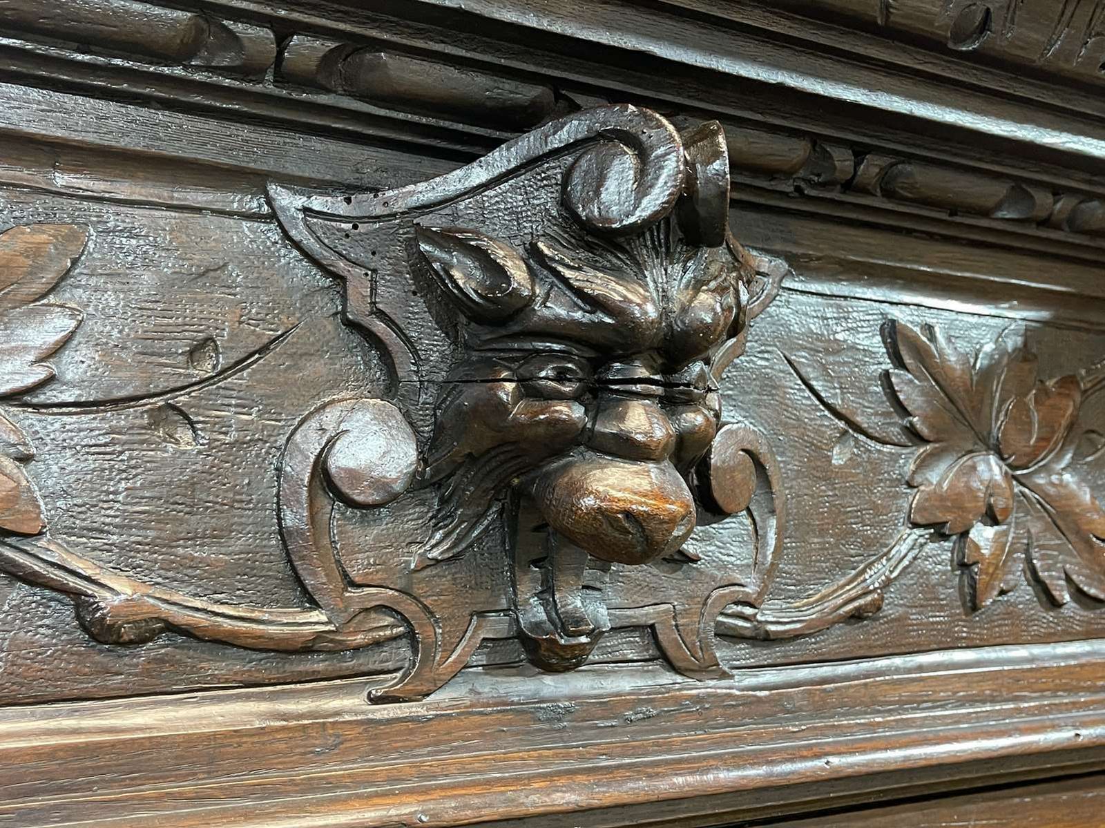 Furniture Renaissance 2 Body Sideboard On The Theme Of Hunting And Fishing, 19th Century Work In Oak photo