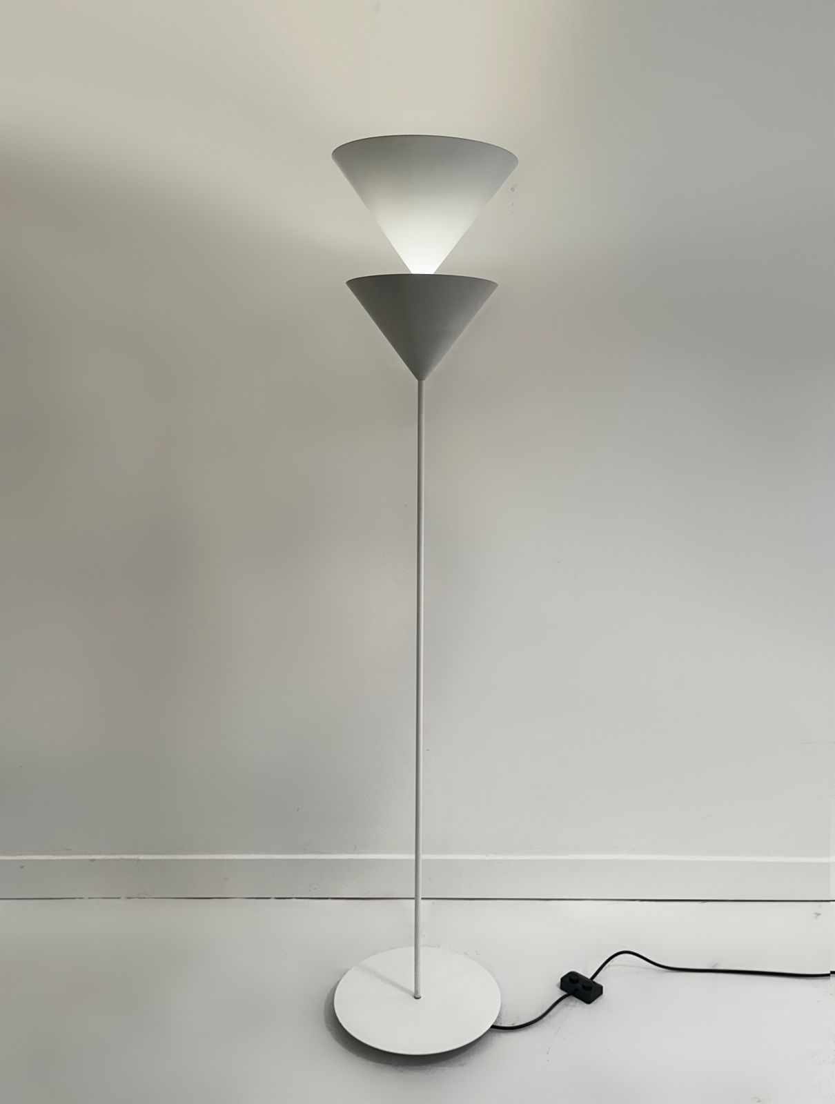 Mid Century Pascal Uplighter Floor Lamp By Vico Magistretti For Oluce Italy 1983 photo for sale