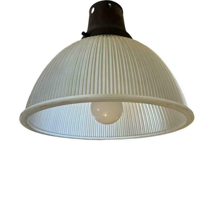 Late Victorian Holophane Light photo furniture