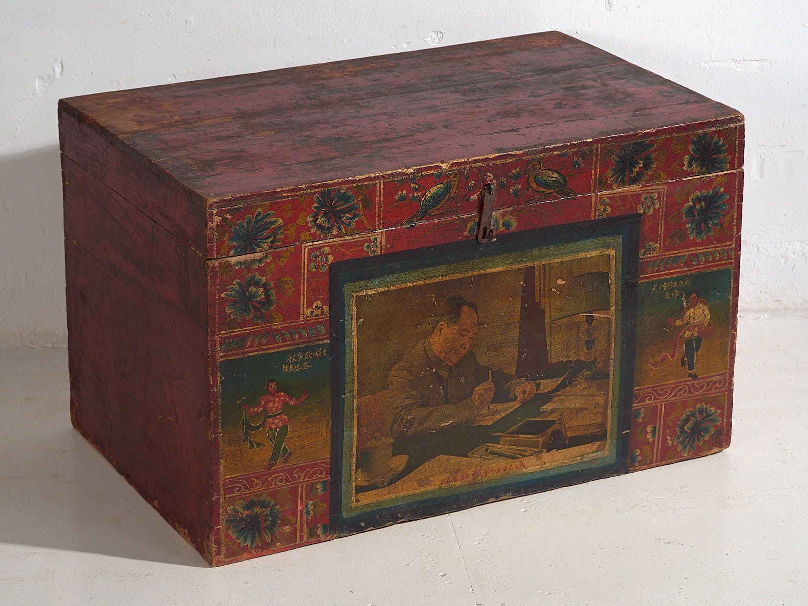 Antique Chinese Storage Trunk With Chairman Mao Painting (C.1900) #6 photo furniture