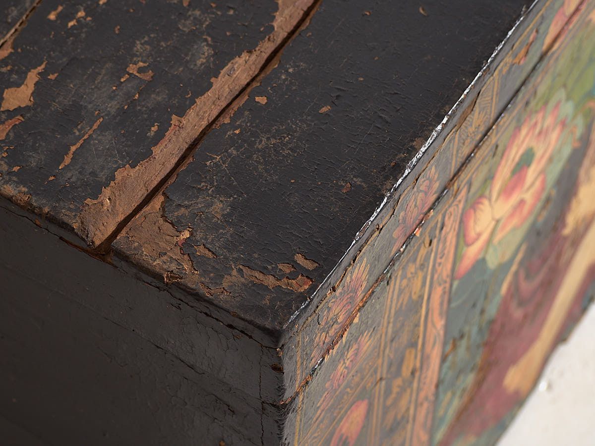 Dark Antique Oriental Trunk (C.1900) #4 photo Furniture