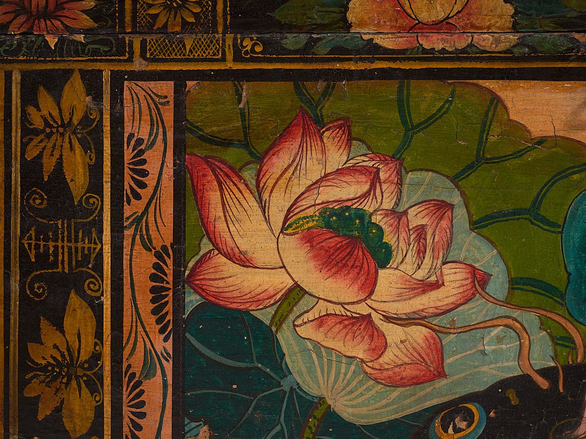 photo vinterior Dark Antique Oriental Trunk (C.1900) #4