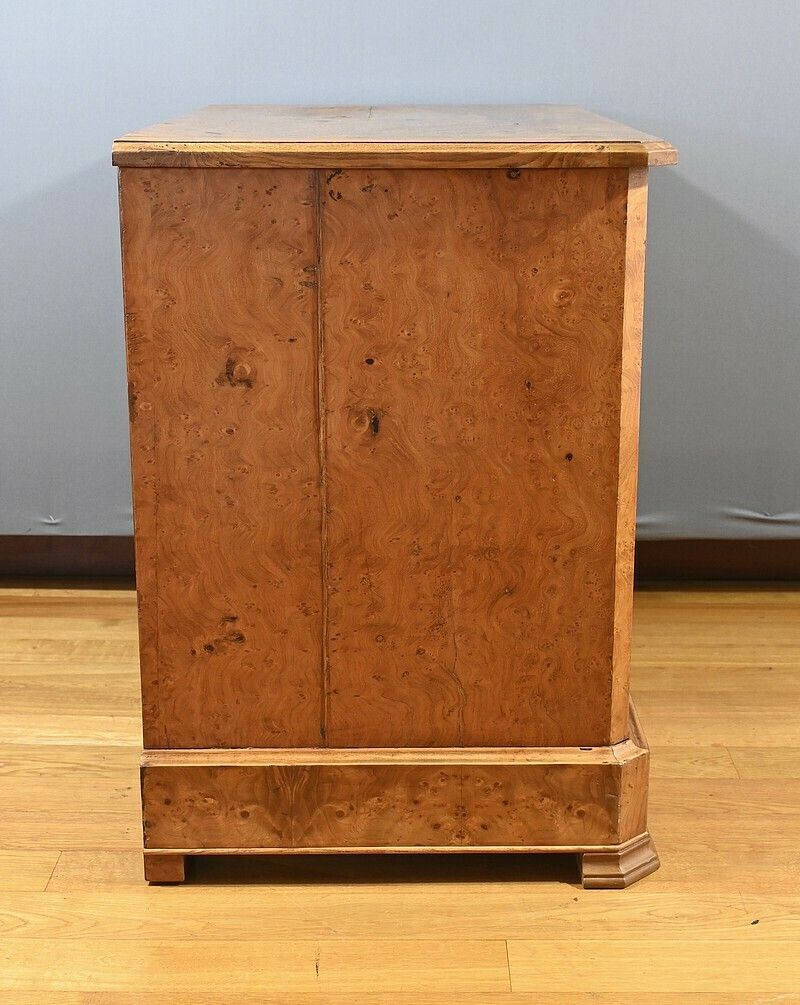 photo furniture Small Ash Chest Of Drawers – Late 19th Century
