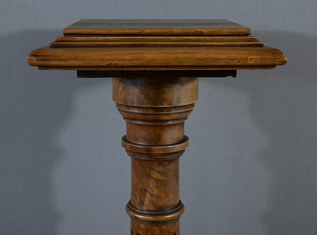 Walnut Column, Louis XVI Style – 1920 photo 1220.0