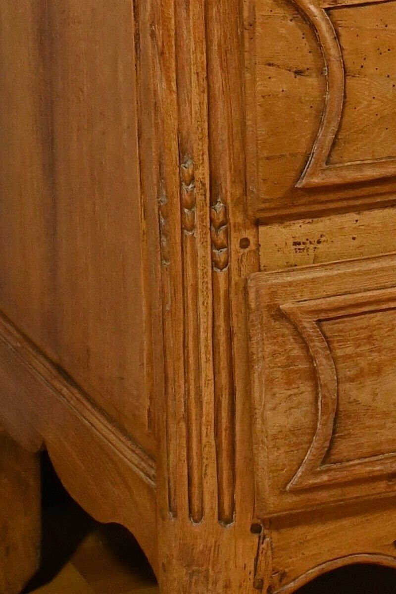 photo furniture Small Ash Chest Of Drawers, Louis XIV/Louis XV Transition – Late 18th Century