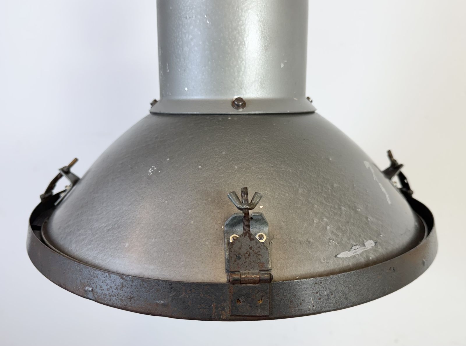 photo vinterior Industrial Grey Hammer Paint Pendant Lamp From Elektrosvit, 1960s, 4x