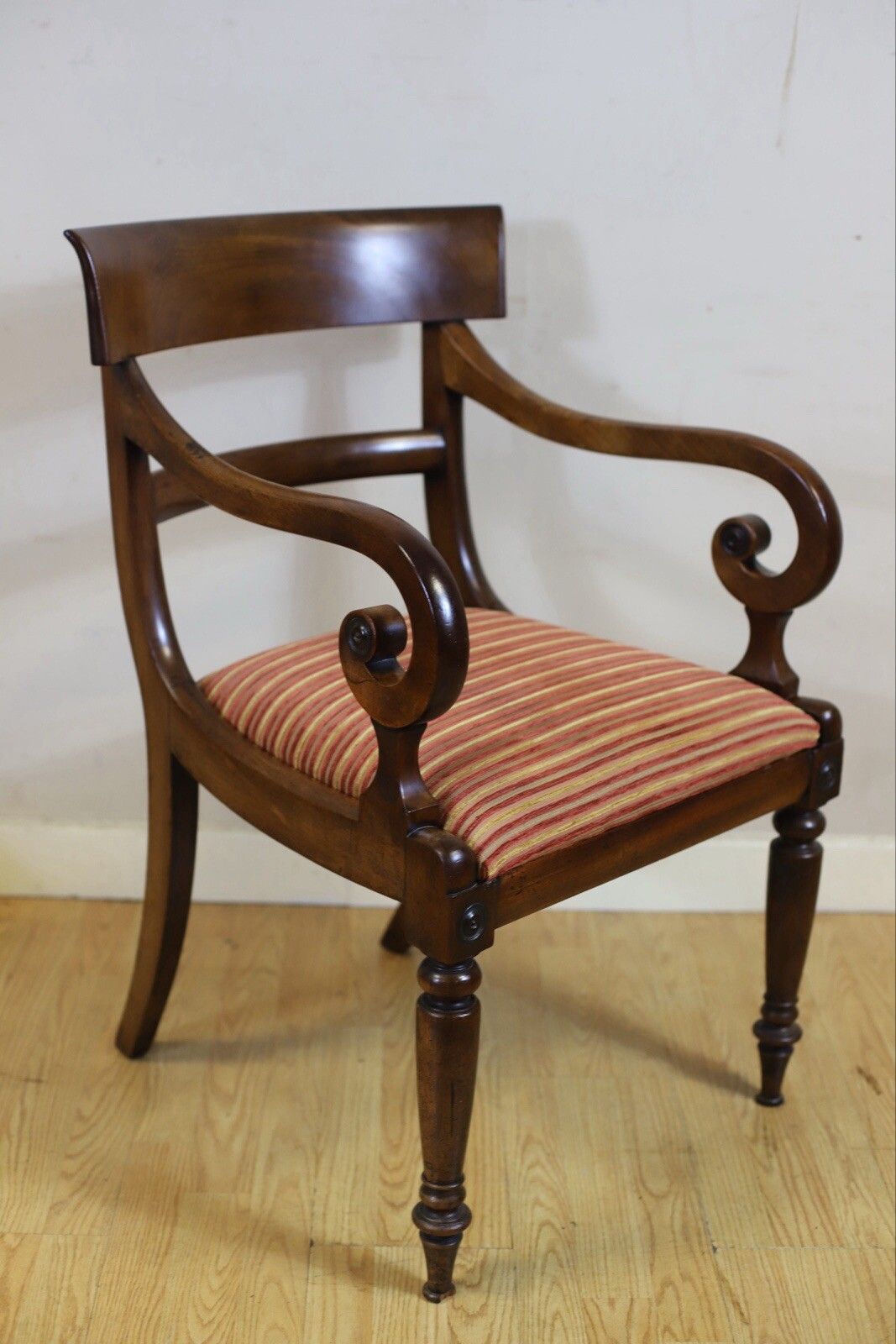 Lovely Set Of Six Bar Back Dining Chairs photo vintage