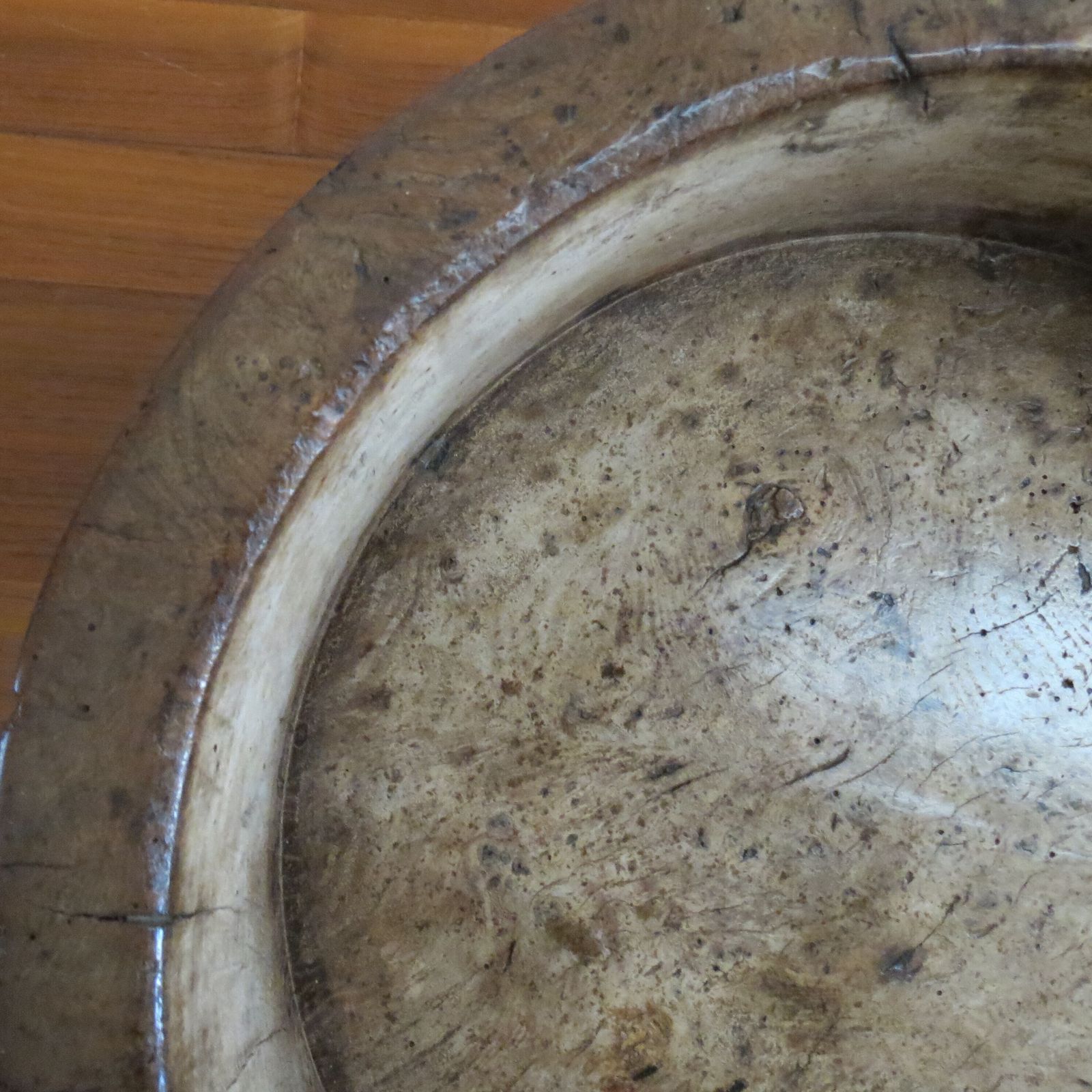 photo for sale Antique 19th Century Large English Elm Wooden Straight Sided Dairy Wash Bowl