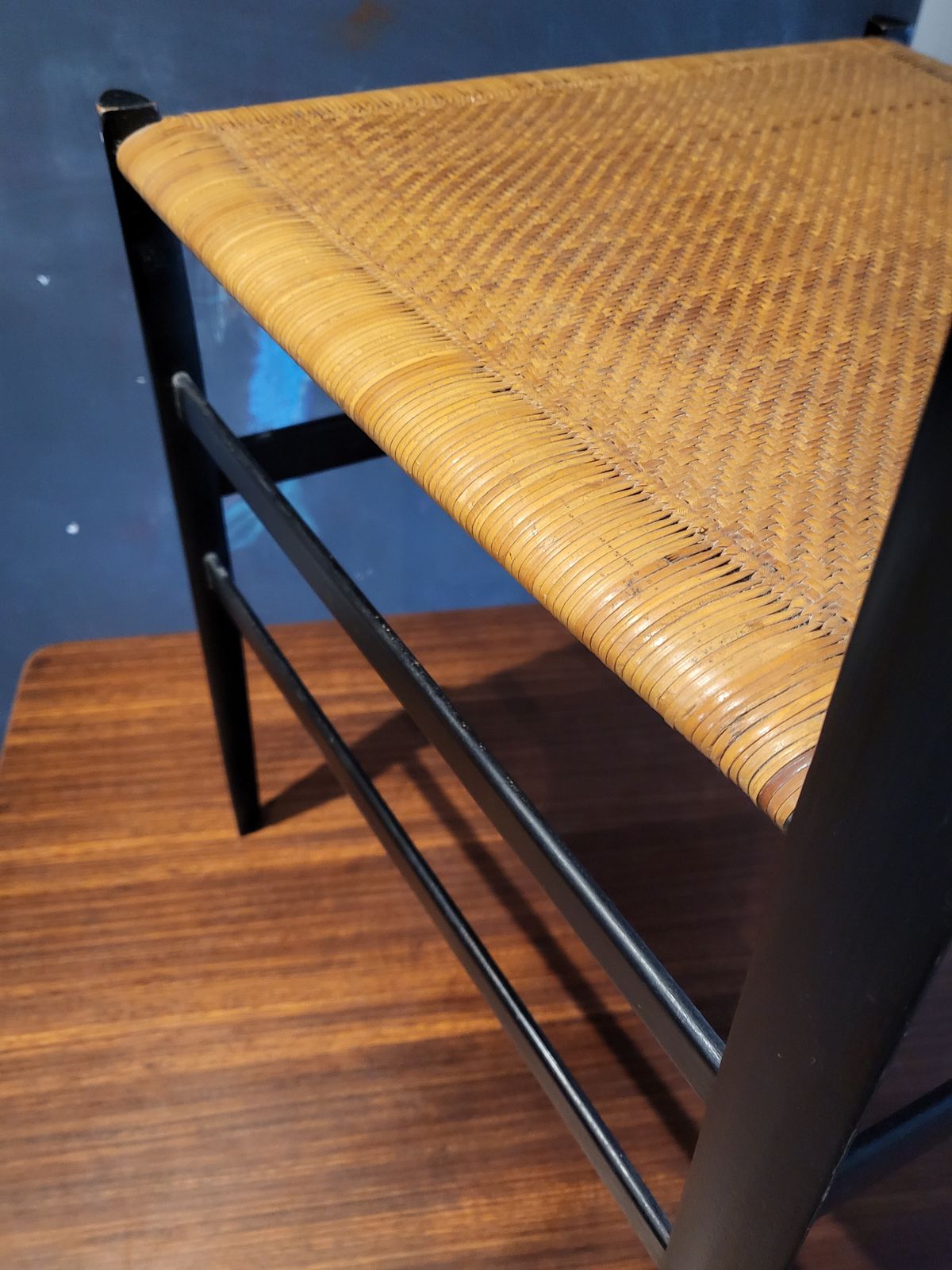 Gio Ponti Superleggera Chair, Ashwood And Rattan photo vinterior