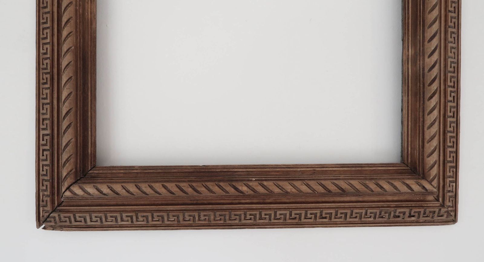 Large Antique Renaissance Style Carved Wood Picture Frame. English, 19th Century photo for sale