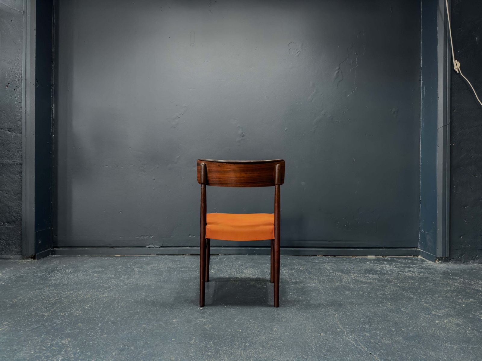Set Of 4 Rosewood And Leather Chairs photo vintage