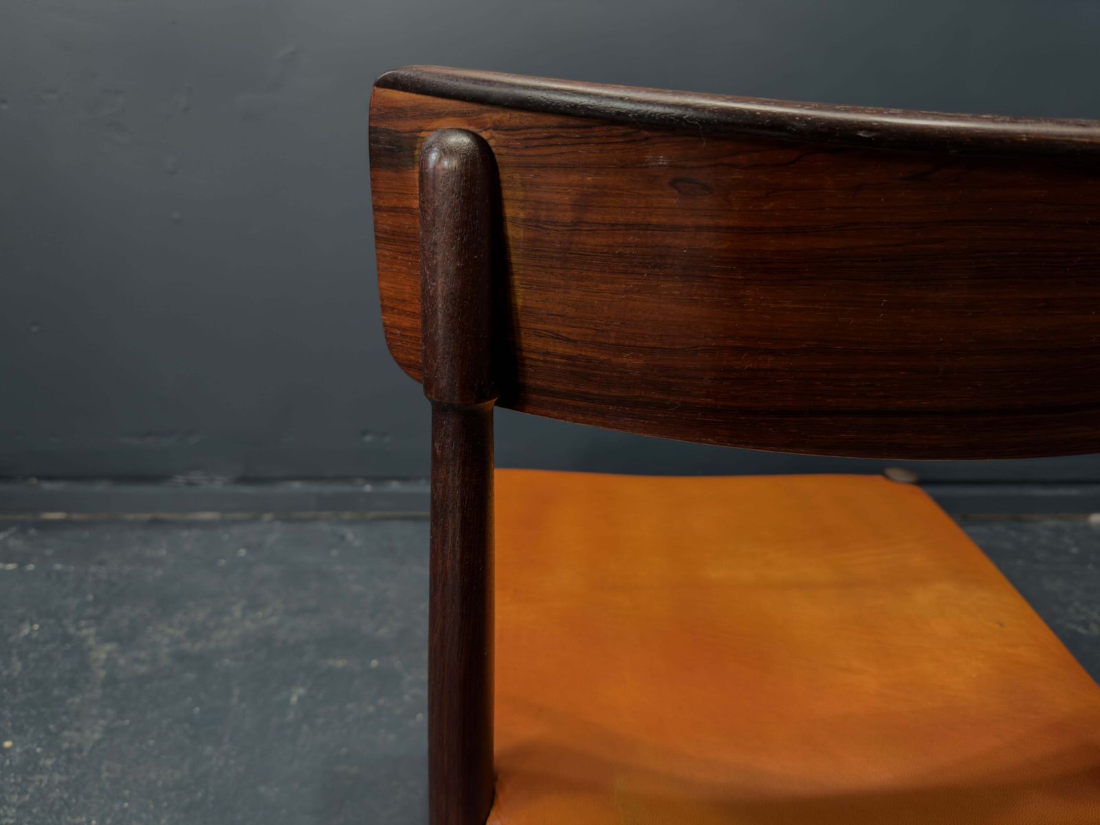 1210.0 Set Of 4 Rosewood And Leather Chairs photo