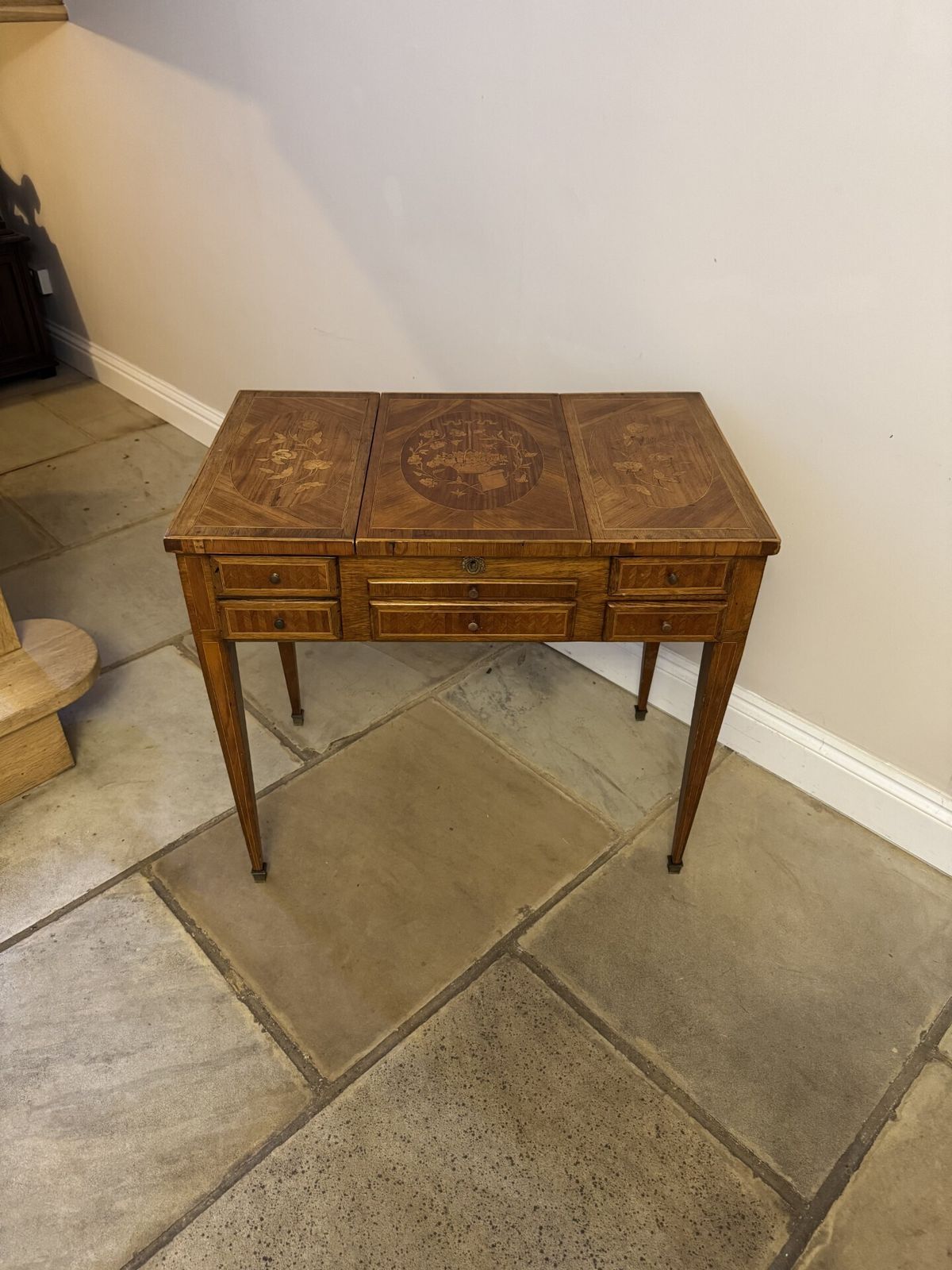 Attractive Antique French Ladies Quality Marquetry Inlaid Kingwood Dressing Table photo buy