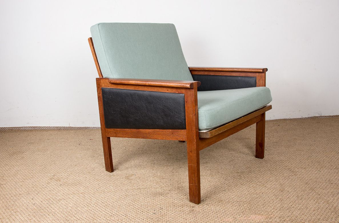 photo vintage Paire de fauteuils danois en teck, tissu et cuir, modèle N°4 Capella, Illum Wikkelsø pour Niels Eilersen, 1960
