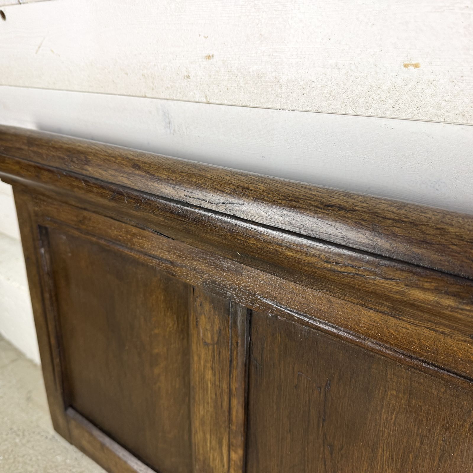 Small Section Of Antique Oak Wall Panelling With Moulded Top Rail photo Home Fixtures