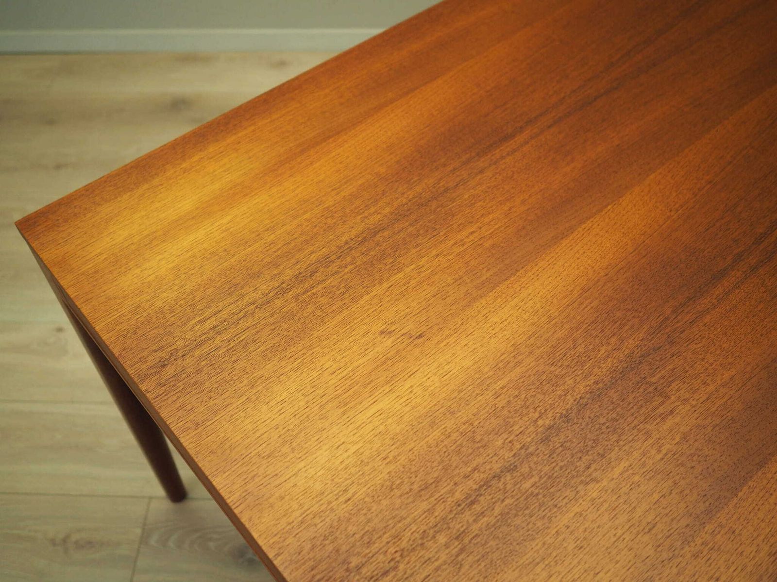 Teak Desk, Danish Design, 1970s, Designer: Finn Juhl, Manufacturer: France & Son photo vintage