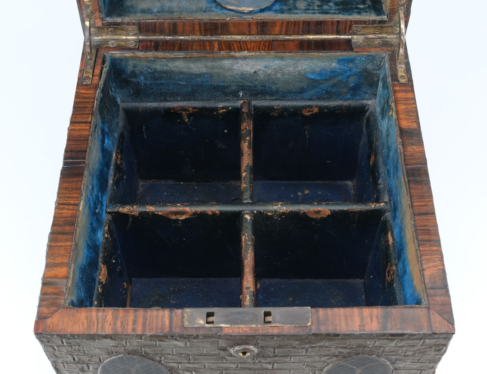photo buy Rare 19th Century Decanter Box Depicting A Medieval Castle