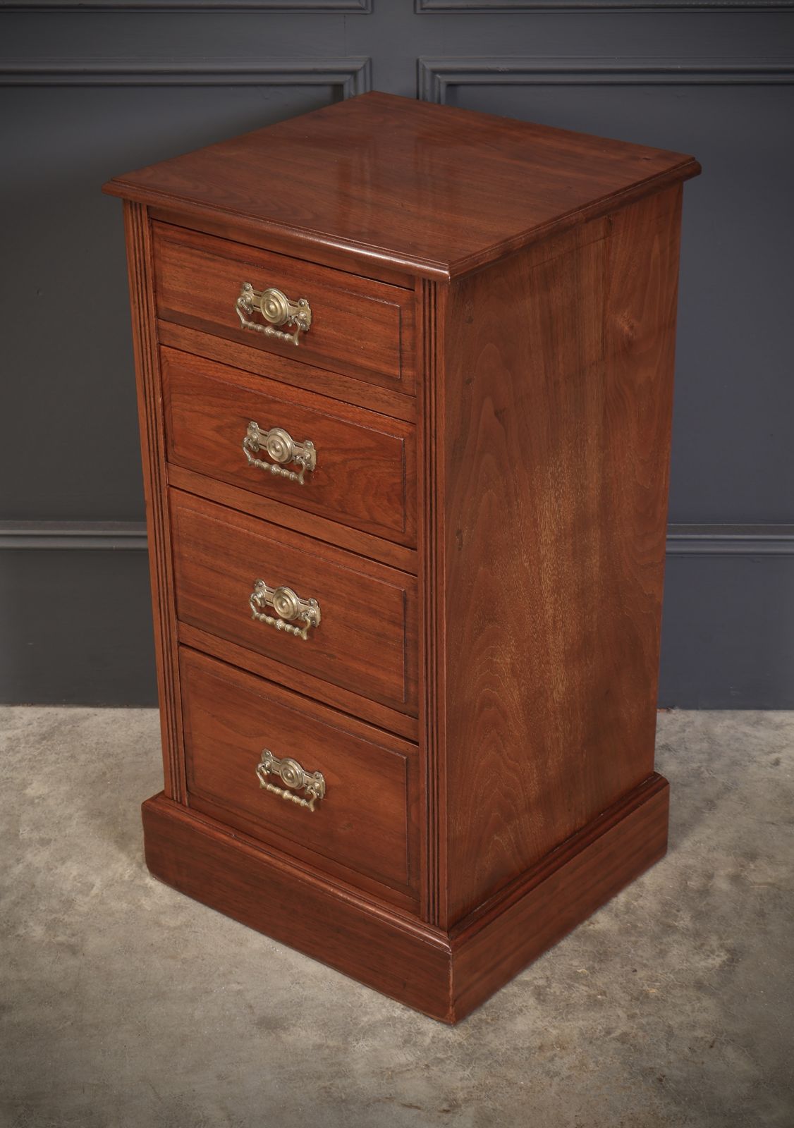 Pair Of Late Victorian Walnut Bedside Chests photo 1495.0