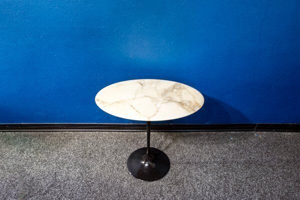 Tulip Ovale Salontafel Met Marmeren Blad Door Eero Saarinen Voor Knoll International, Jaren 1980
