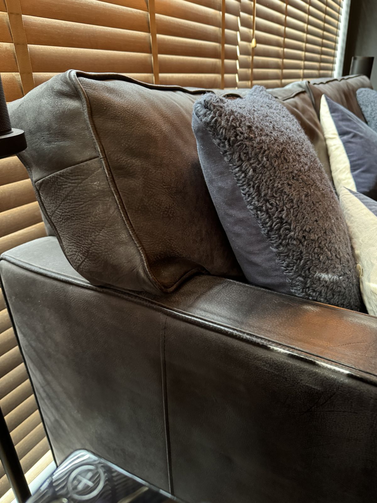 Timothy Oulton Viscount William 3 Seater Sofa In Safari Black Leather photo vintage