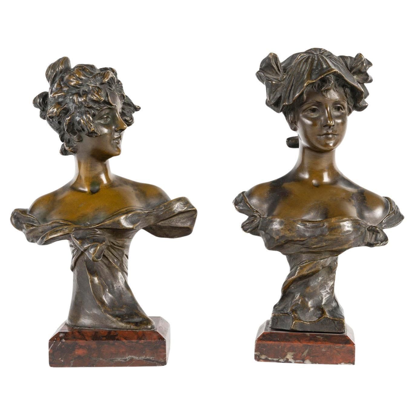Pair Of Art Nouveau Bronze Sculptures By Van Der Straeten, Circa 1900.