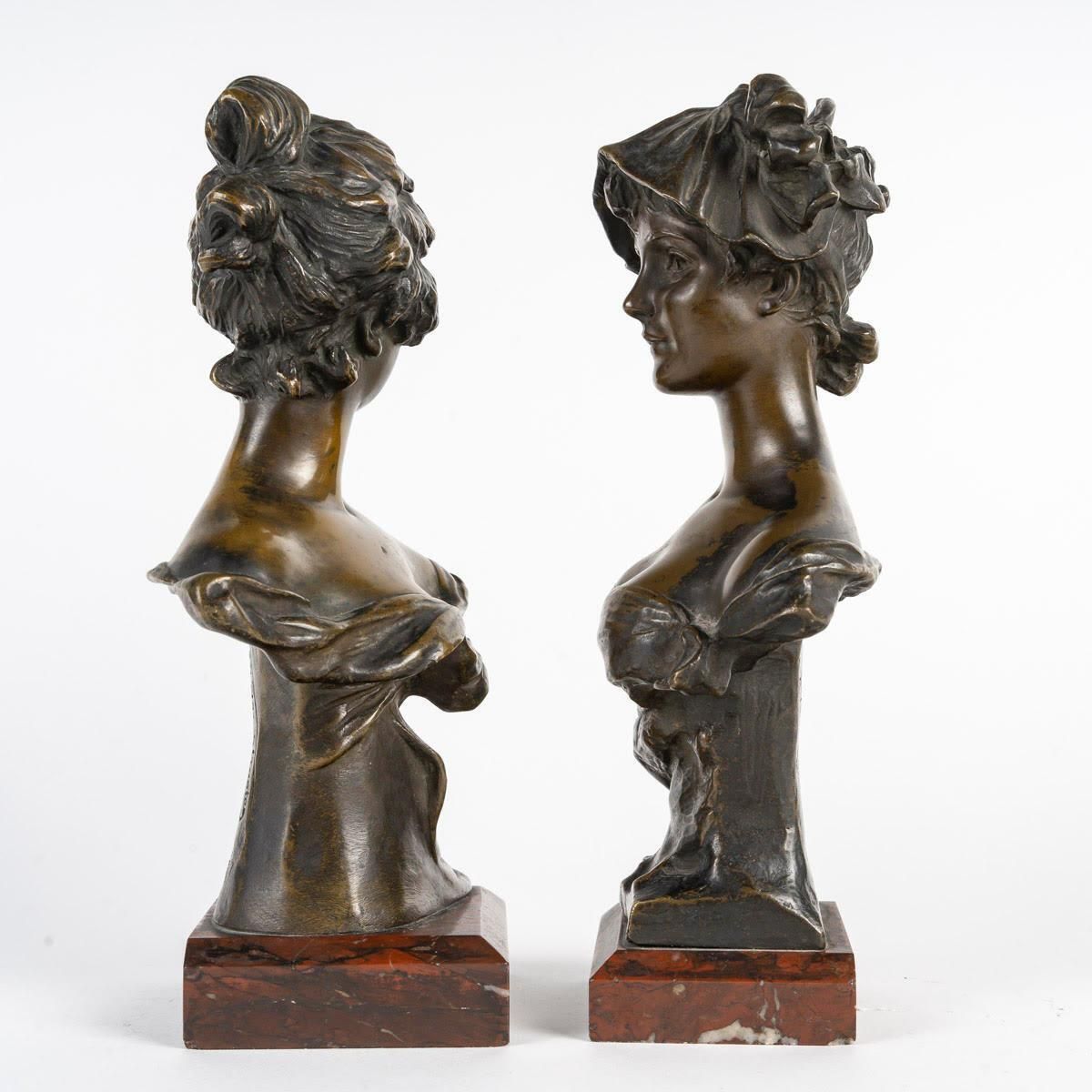 Pair Of Art Nouveau Bronze Sculptures By Van Der Straeten, Circa 1900. photo vintage