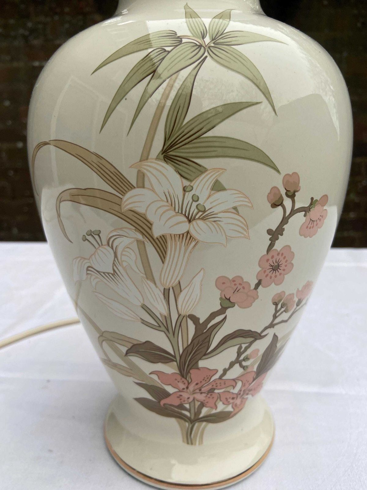 Vintage St Michael’s M&S Ceramic Table Lamp   Cream With Painted Leaves And Flowers   Working photo furniture