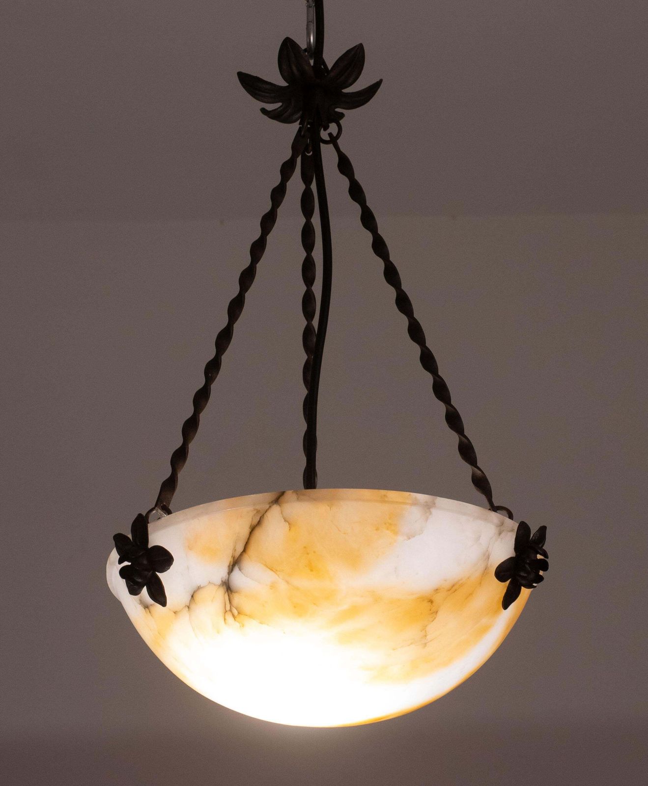 Great Design Art Decò Orange And White Alabaster Chandelier, 1950 photo furniture