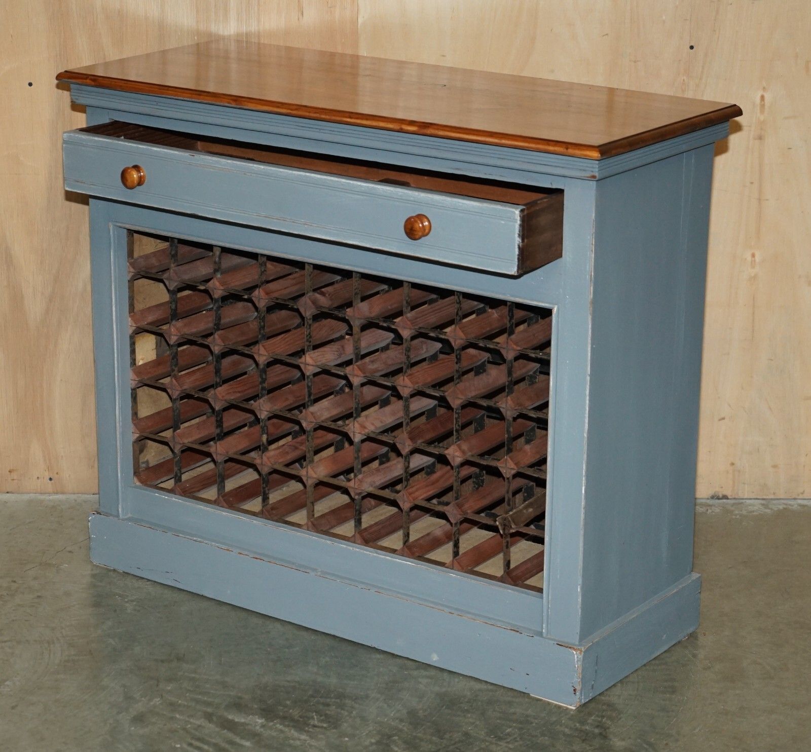 photo vinterior Large Vintage Reclaimed Wood 45 Bottle Wine Champagne Rack Sideboard With Drawer