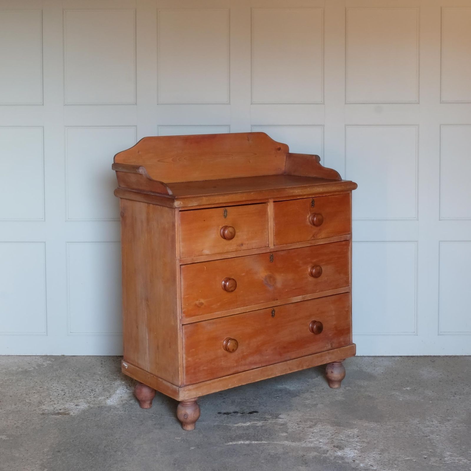 Edwardian Pine Chest Of Drawers