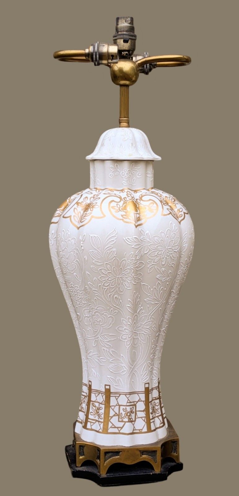 Beautiful Large Pair Of Paris Porcelain Table Lamps Qianlong Style photo Lighting