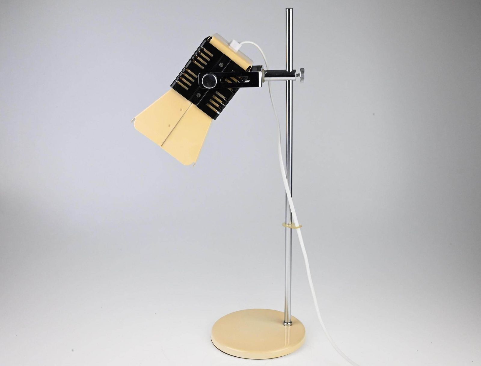 Vintage Lidokov Table Lamp, Mid Century Lamp, Beige Lamp, Mid Century Lighting, Table Lamp, Desk Lamp, Lidokov Lamp, Vintage Lamp, Lighting