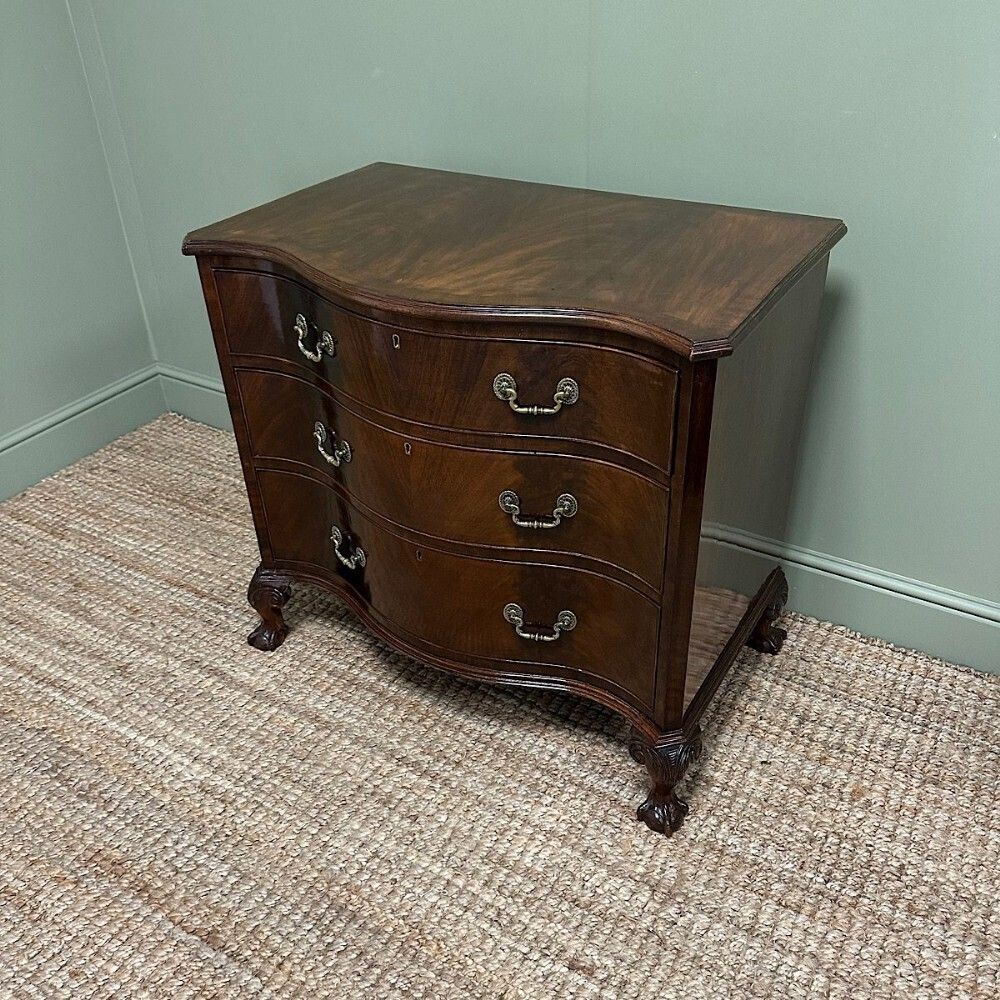 Stunning Small Antique Edwardian Serpentine Chest Of Drawers photo vinterior