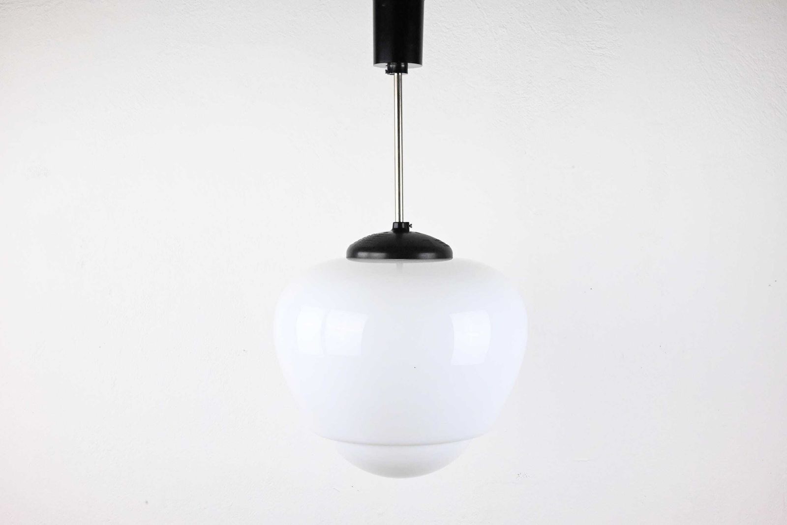 Bakelite Lamp, Bauhaus Pendant Lamp, Bauhaus Lamp, Bauhaus Light, Bauhaus Lighting, Pendant Lighting, Pendant Light, Pendant Lamp